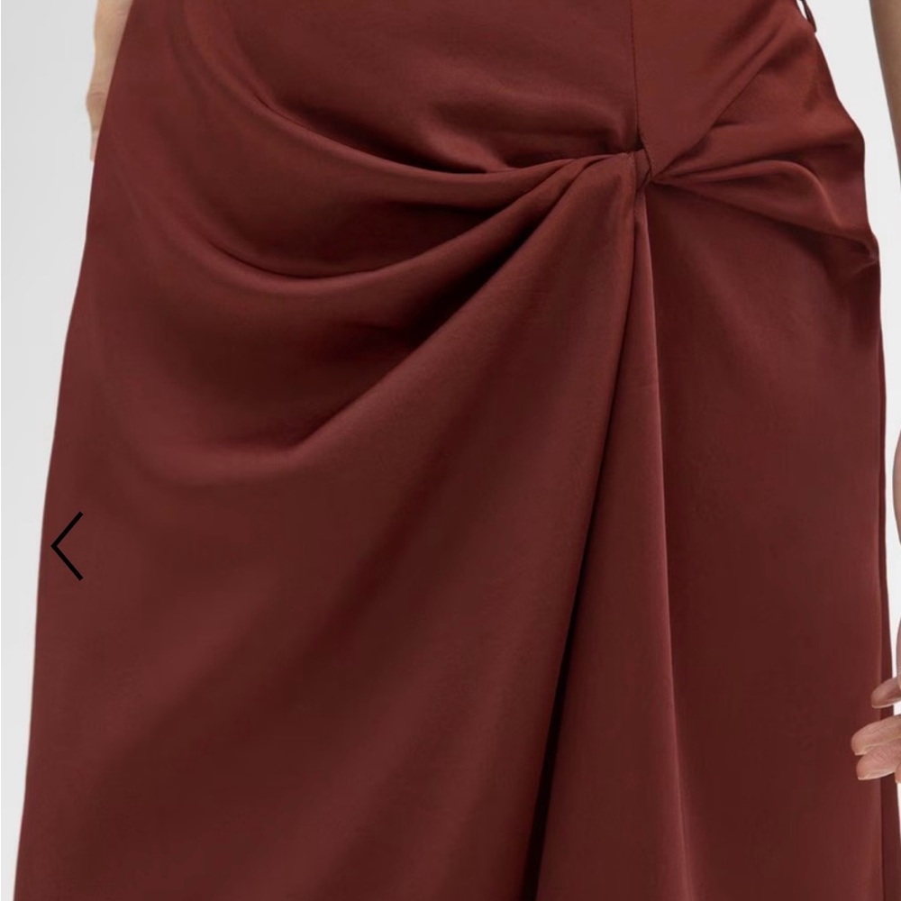 Chic Asymmetrical Twisted Midi Burgundy Skirt